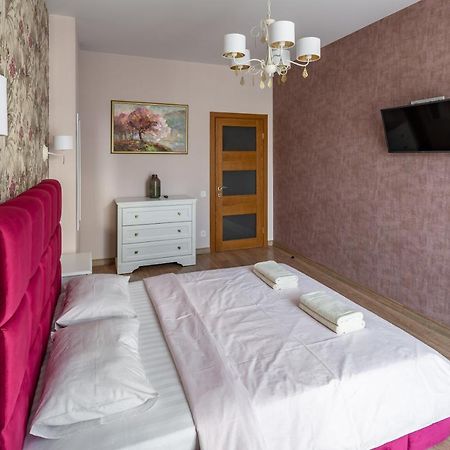 Ferienwohnung Romari Гнатюка 3 Lemberg Exterior foto