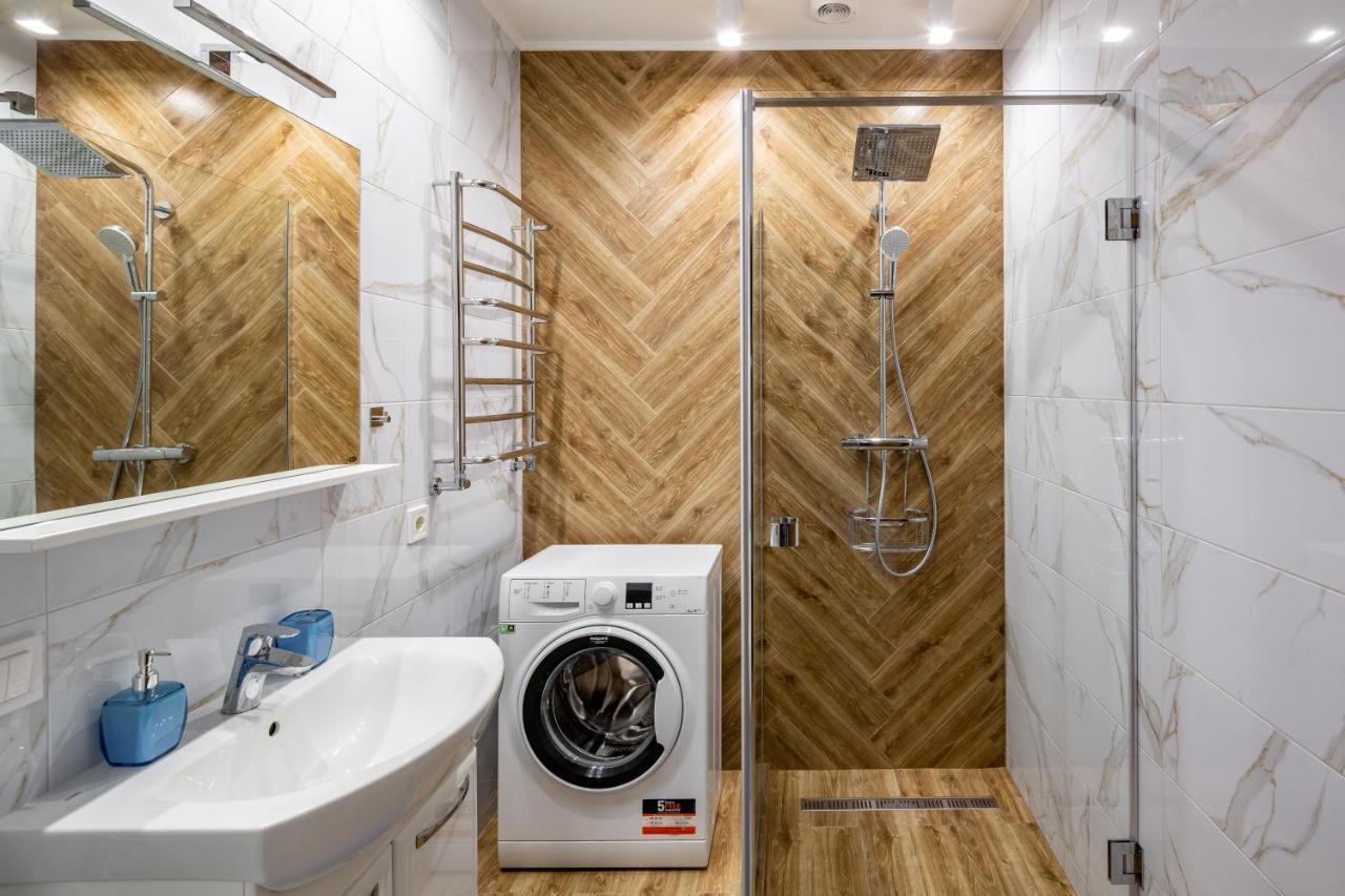 Ferienwohnung Romari Гнатюка 3 Lemberg Exterior foto